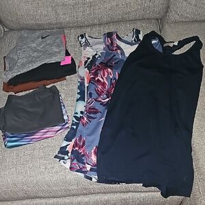 8 ITEMS!!! lululemon athletica Black Sleeveless Tank Top